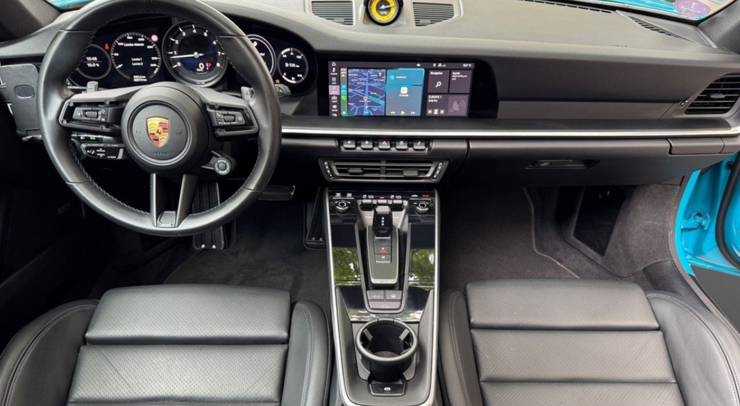 Activation CarPlay sur Porsche 911 Carrera 2020 (MH2P) : Le guide